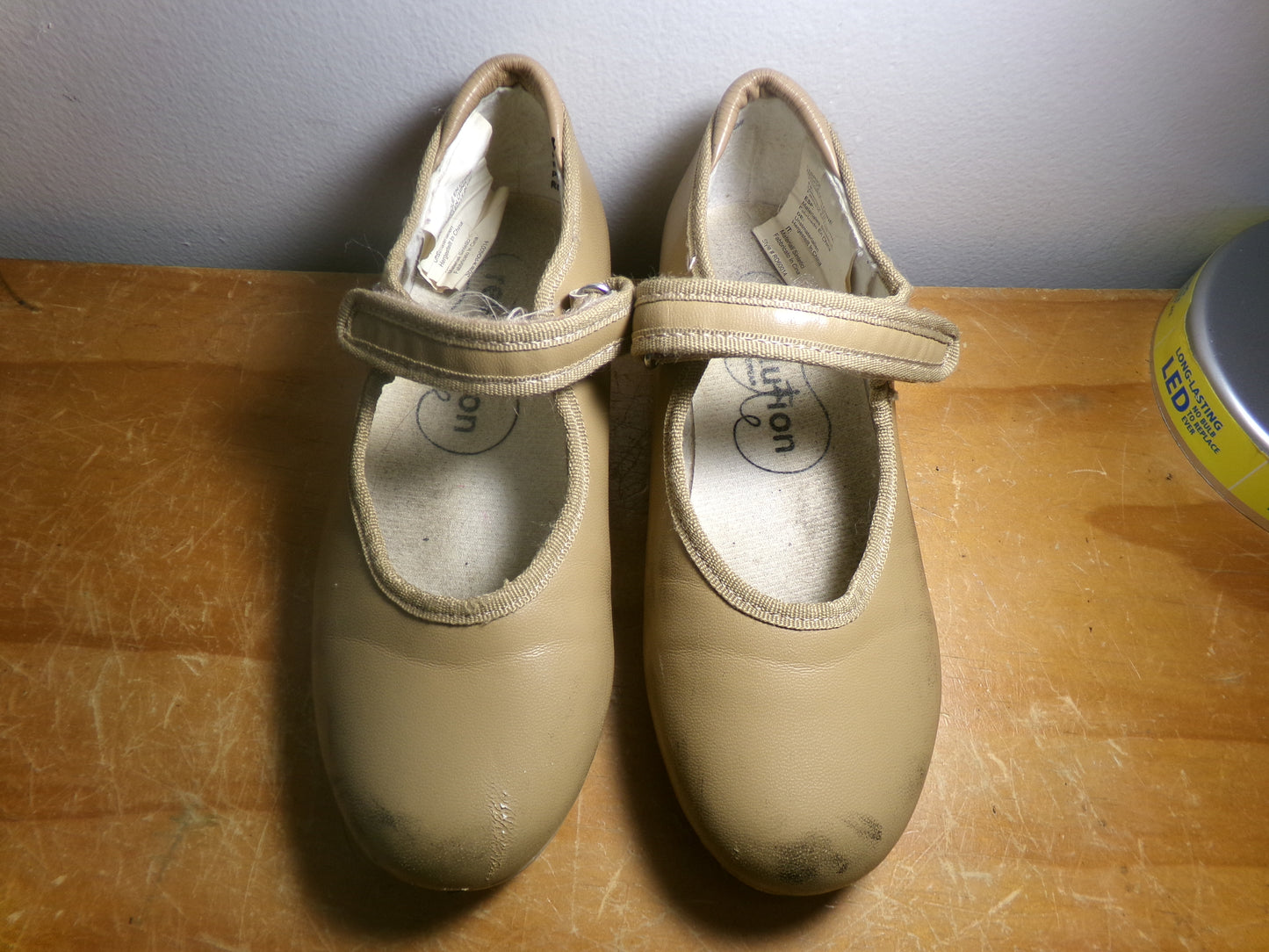 Pre-Owned Tap Shoes Revolution Girls 2M Tan Mary Jane Leather Loop Strap