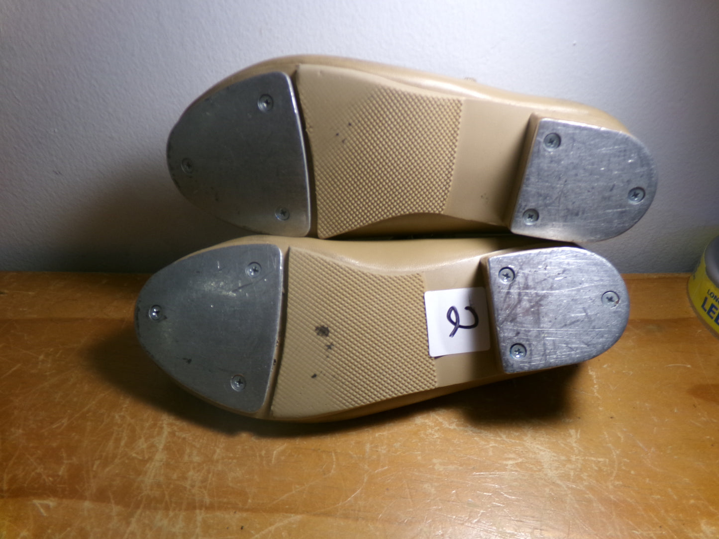 Pre-Owned Tap Shoes Revolution Girls 2M Tan Mary Jane Leather Loop Strap
