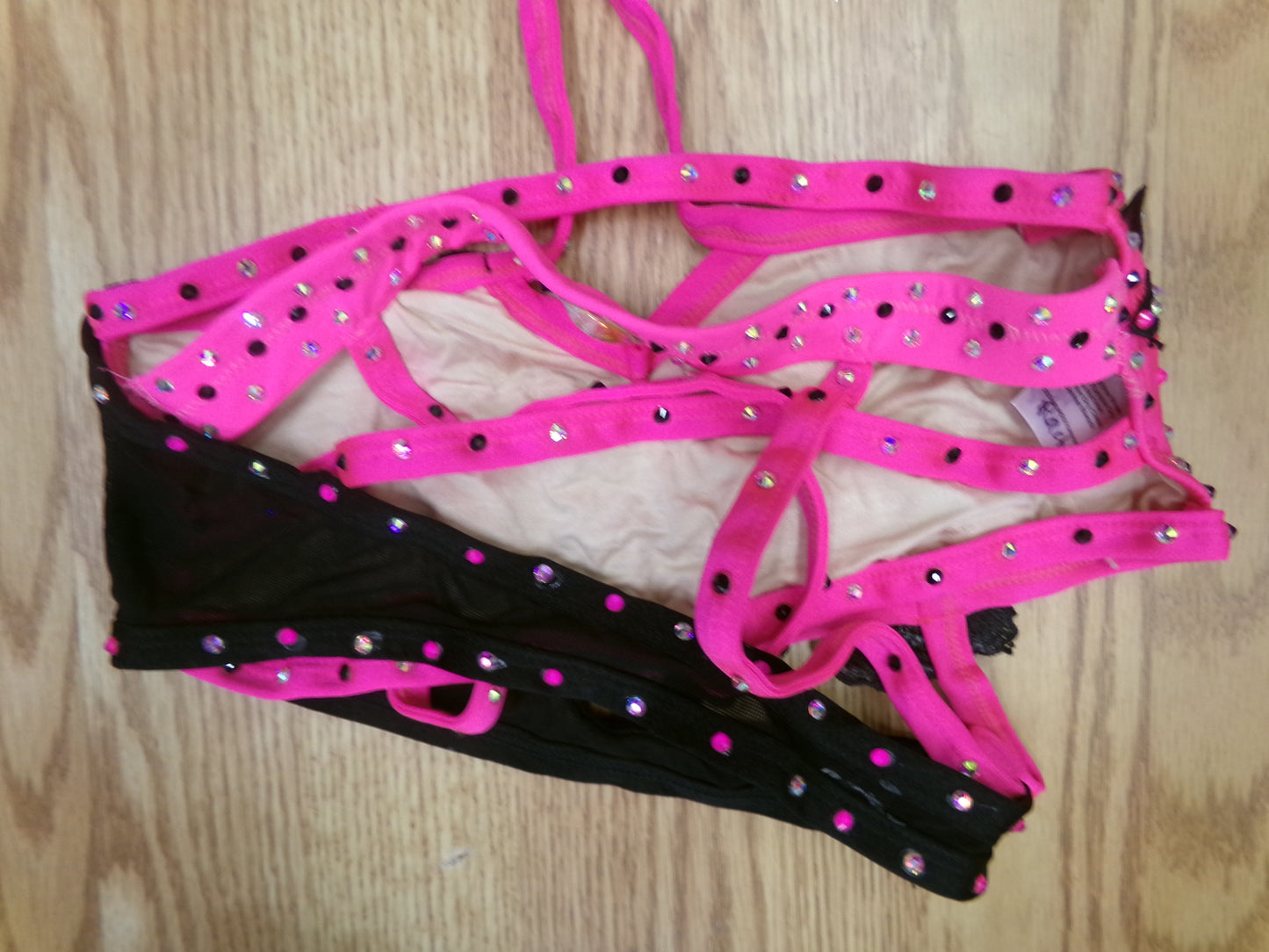 Pre-Owned Costume Dazzle Me Small Adult Pink/Black 2 PC Jazz Tap Rhinestones