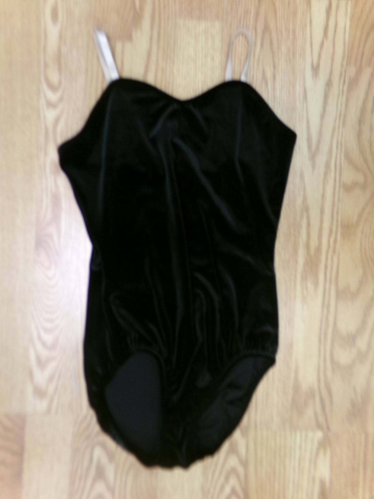Pre-Owned Costume Medium Adult Black Velvet Curtain Call Ballet Tap Jazz Tutu