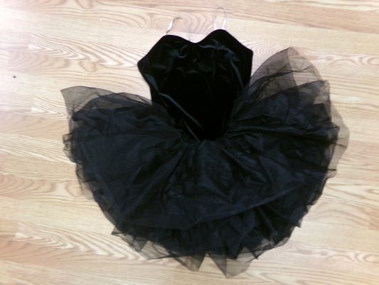 Pre-Owned Costume Medium Adult Black Velvet Curtain Call Ballet Tap Jazz Tutu