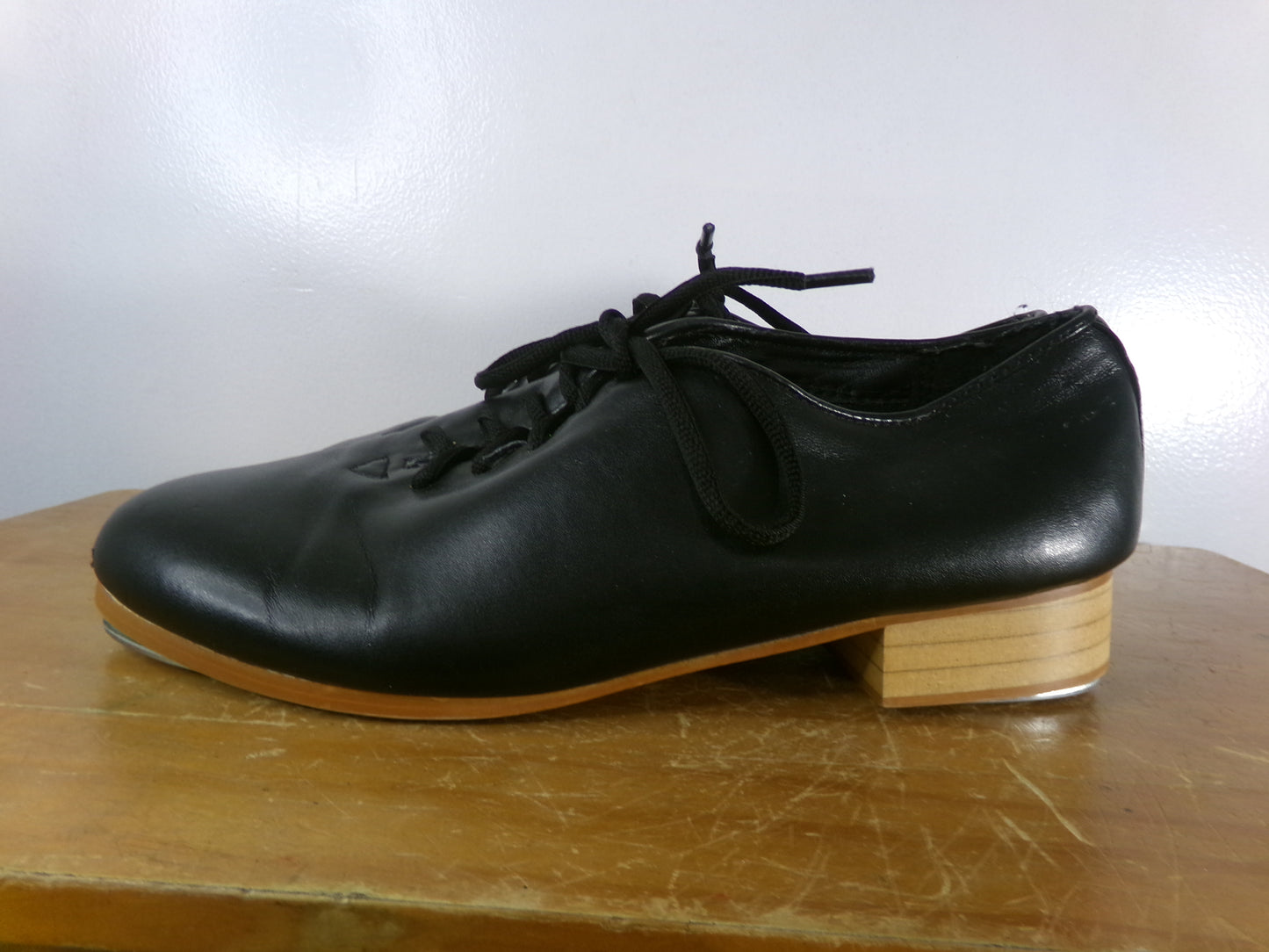 Pre-Owned Buck Clogging Shoes Steven Stompers Youth 9.5M Oxford Leather FULL Sole