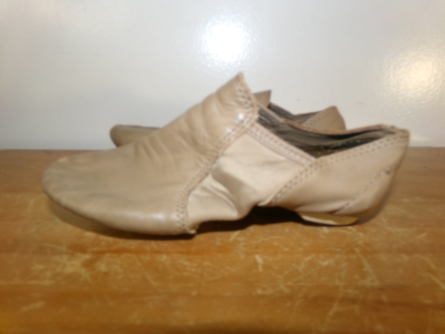 Pre-Owned Jazz Shoes Capezio 3M Side Elastic Leather Slip On Split Sole