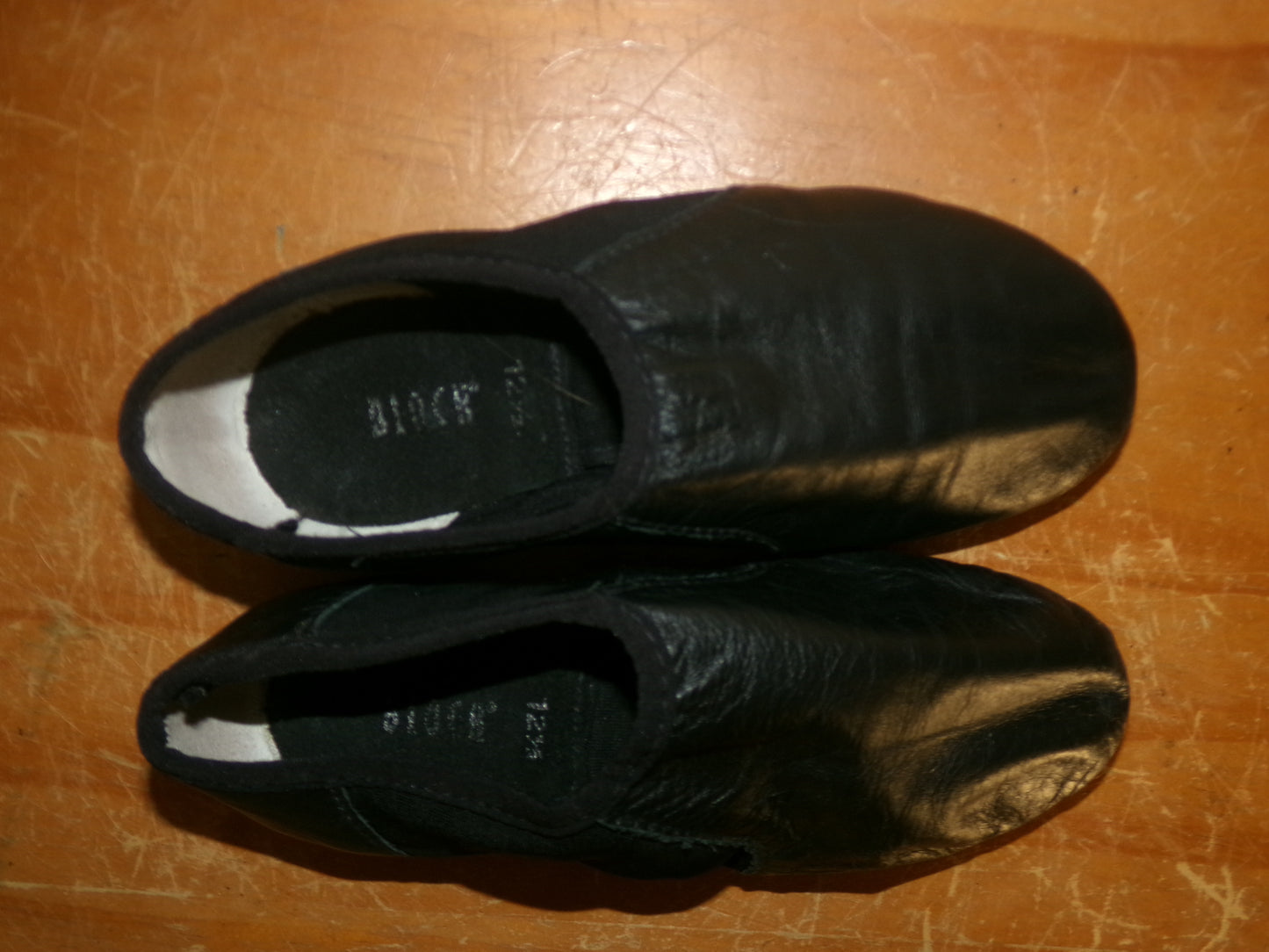 Pre-Owned Jazz Shoes Bloch Child 12.5M Black Leather Slip On Split Sole
