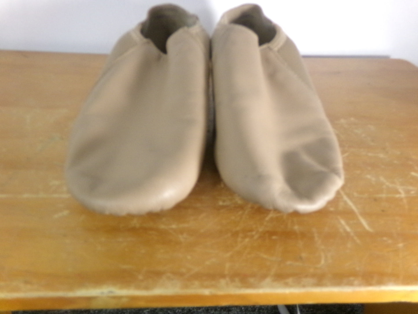Pre-Owned Jazz Shoes So Danca 6N JZ43 Tan Adult Pull On Leather Split Sole