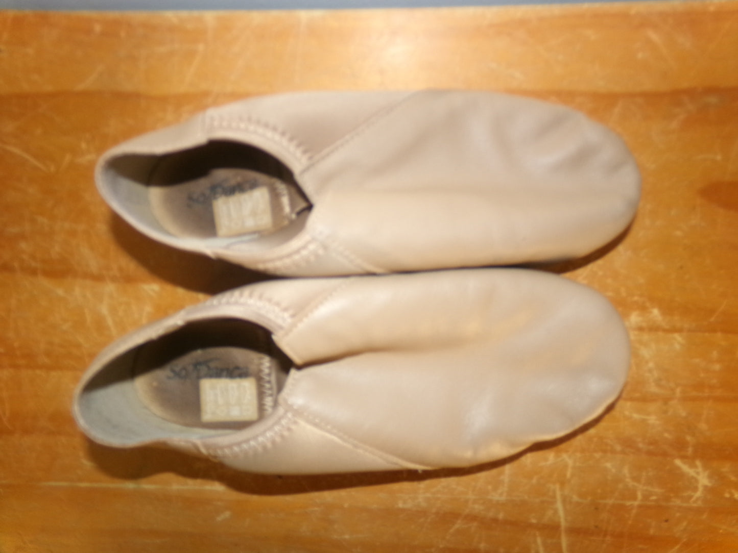 Pre-Owned Jazz Shoes So Danca 6N JZ43 Tan Adult Pull On Leather Split Sole