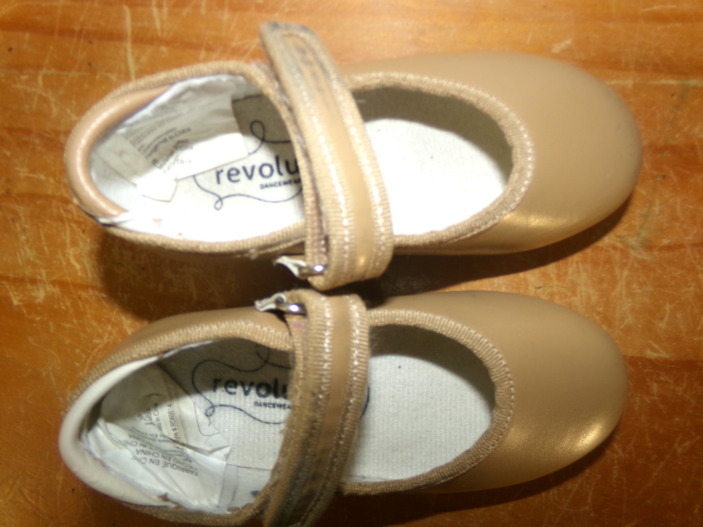 Pre-Owned Tap Shoes Revolution Girls 10M Tan Mary Jane Leather Loop Strap
