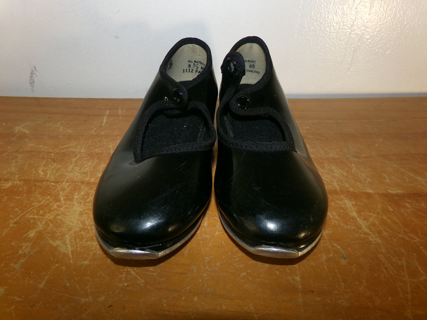 Pre-Owned Generic Black Tyette Tap Youth 8.5