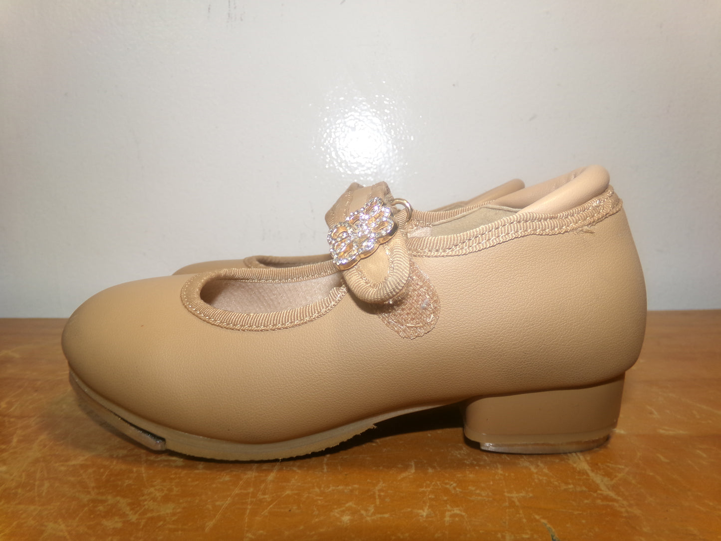 Pre-Owned Dance Tap Shoes Stelle Child 9M Mary Jane easy Strap Tan Velcro
