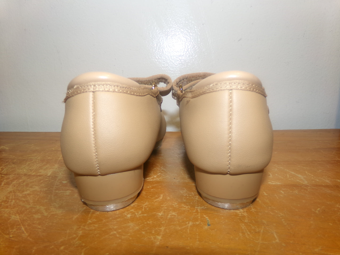 Pre-Owned Dance Tap Shoes Stelle Child 9M Mary Jane easy Strap Tan Velcro