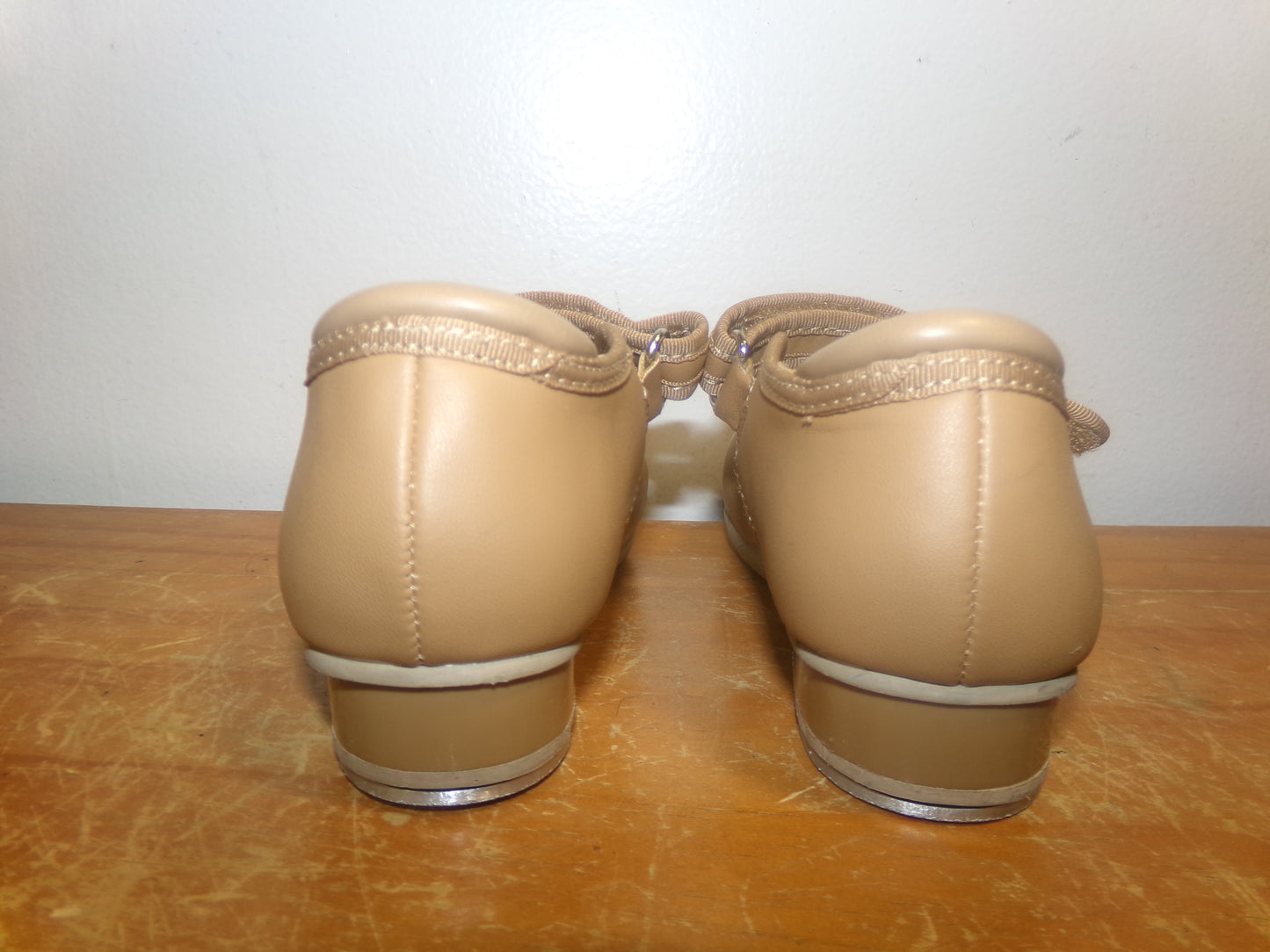 Pre-Owned Dance Tap Shoes Stelle Child 8M Mary Jane easy Strap Tan Velcro
