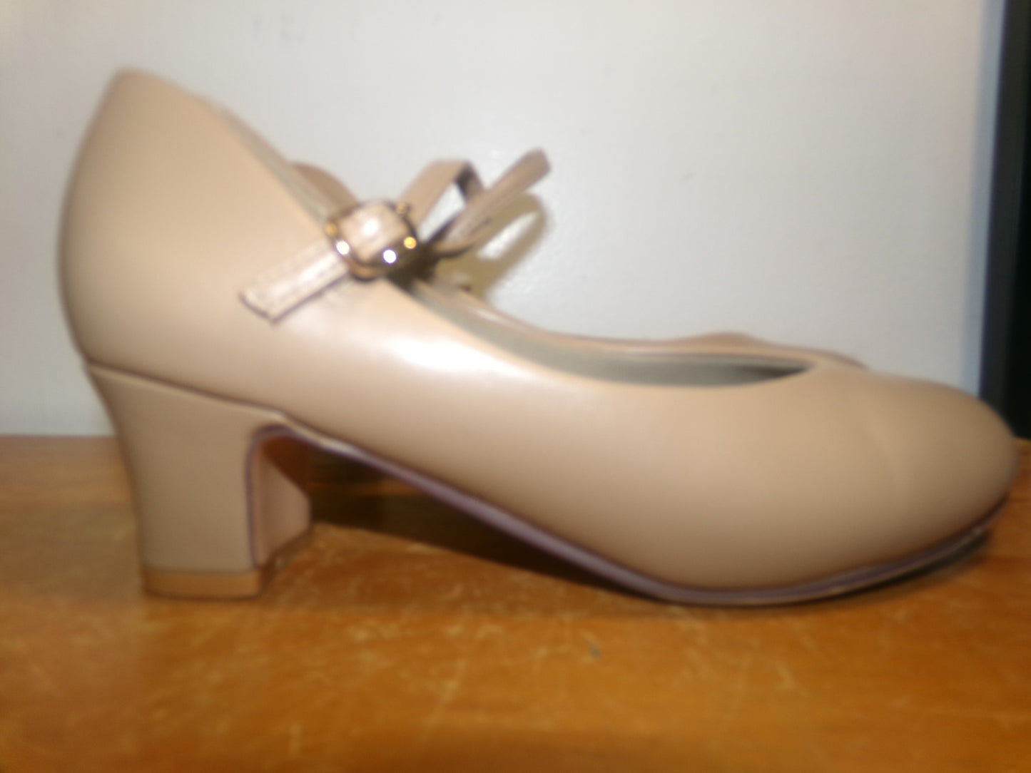 Pre-Owned Jazz Shoes Stelle Child 4M Leather Single Strap Closed Toe
