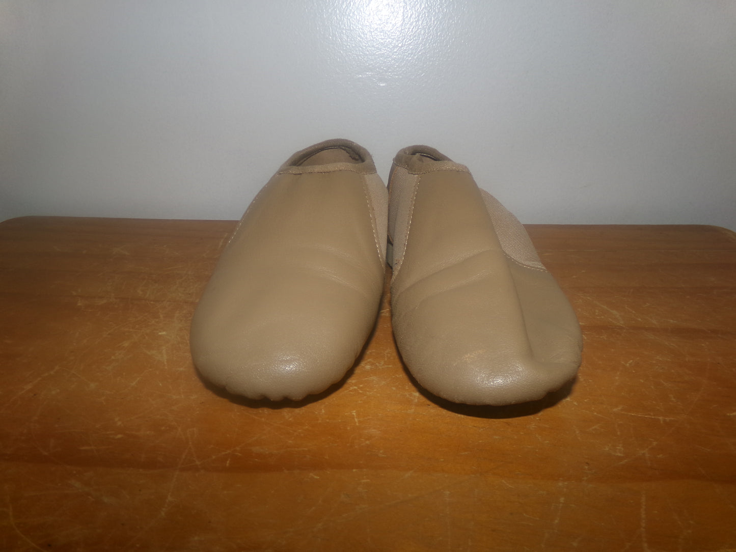 Pre-Owned Jazz Shoes Danz N Motion Tan 9158 Child Slip On Stretch Side