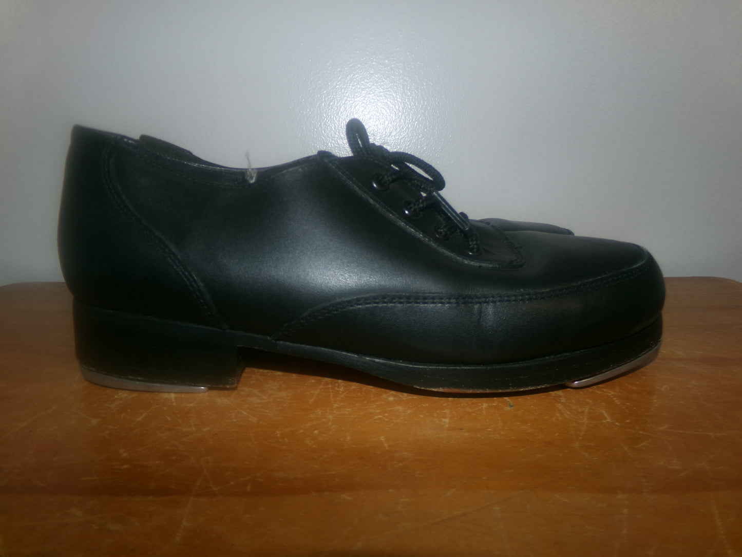 Pre-Owned Tap Shoes Dancing Fair Adult 9M Oxford Leather Lace Up Full Sole