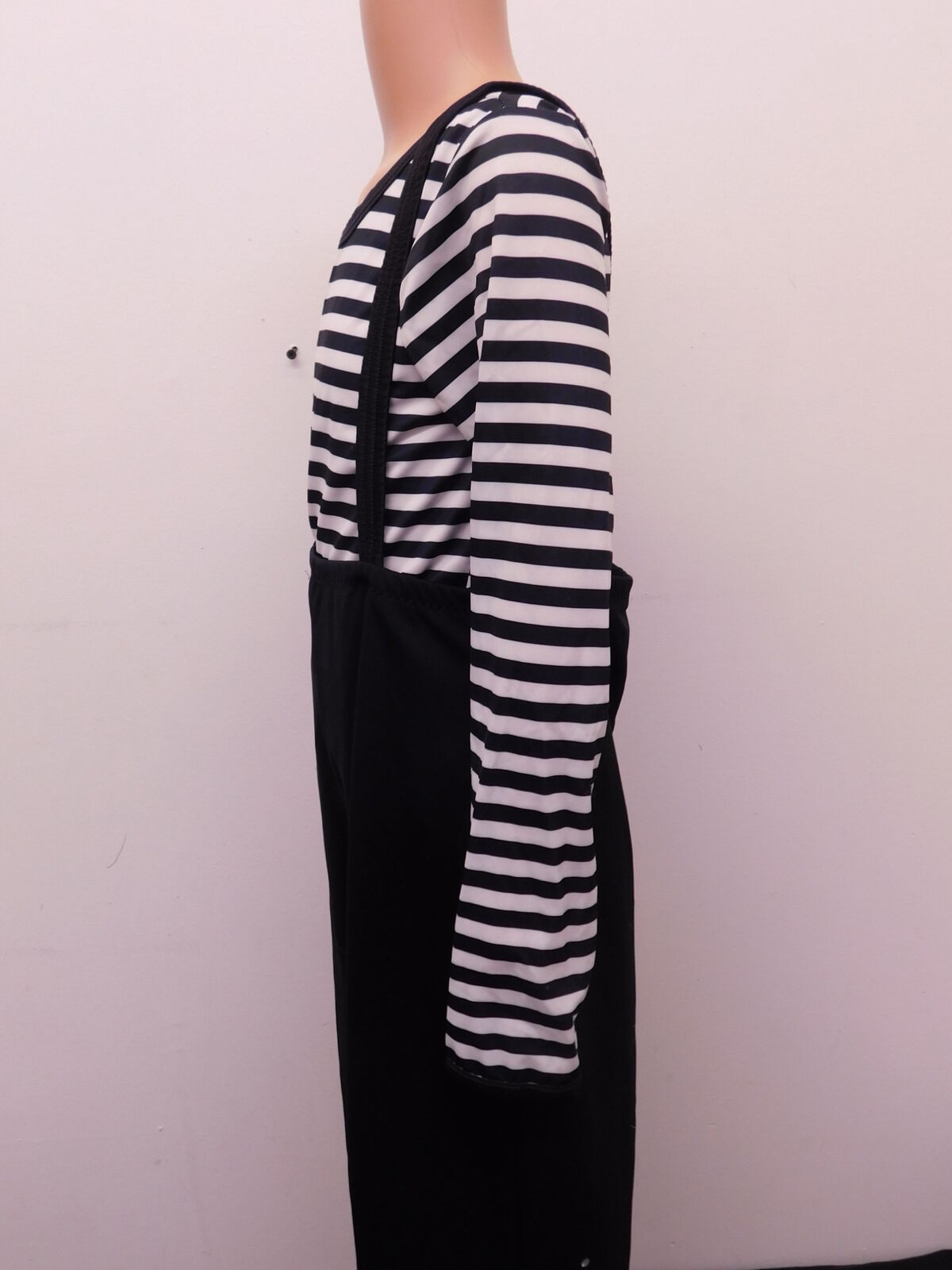 Pre-Owned Costume Curtain Call  E4315 Large Child Black  Jazz