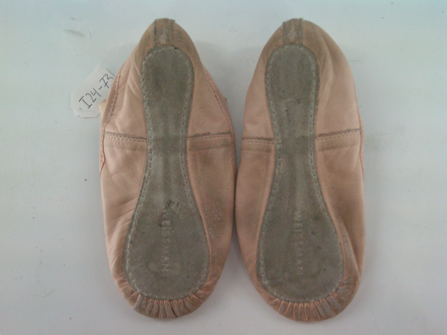 Pre-Owned Ballet Shoes Weissman Big Kid 5M  Leather Single Strap Full Sole