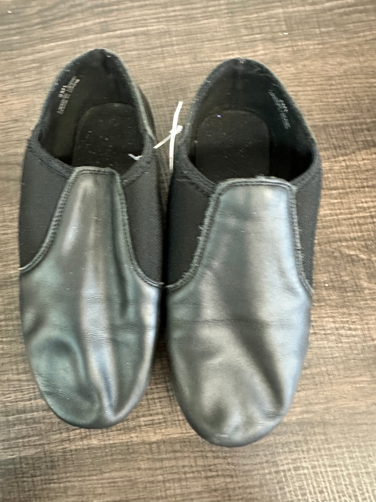 Pre-Owned Generic Jazz Shoe Youth 2 Black Leather Slip On