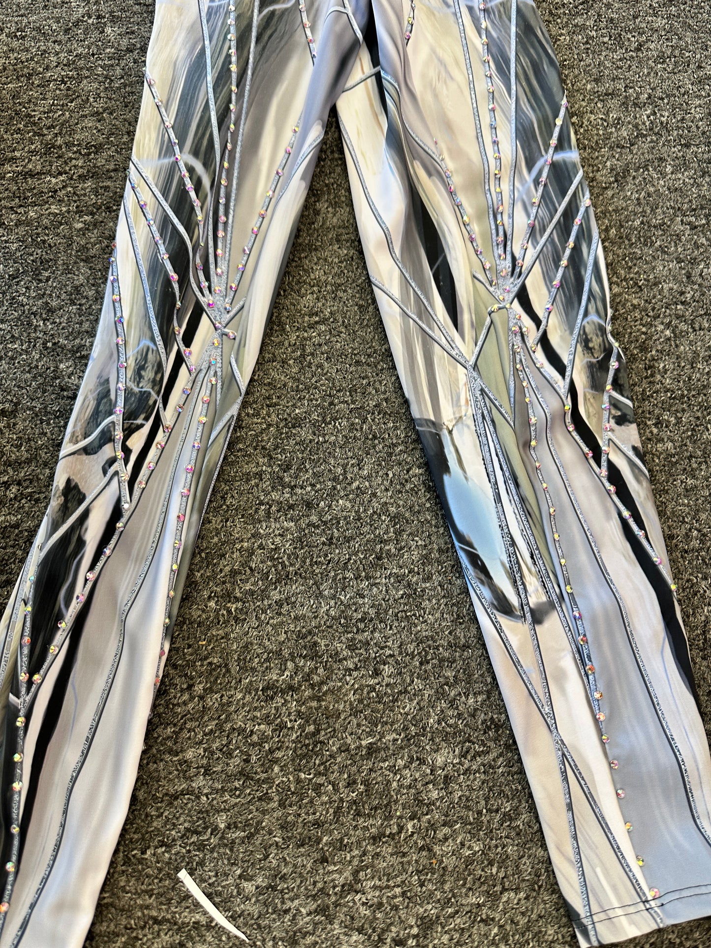 Pre-Owned Costume XS Adult Blue Space Badinka Covered in Rhinestones Full Body Jazz Tap Latin Musical Theater Acro