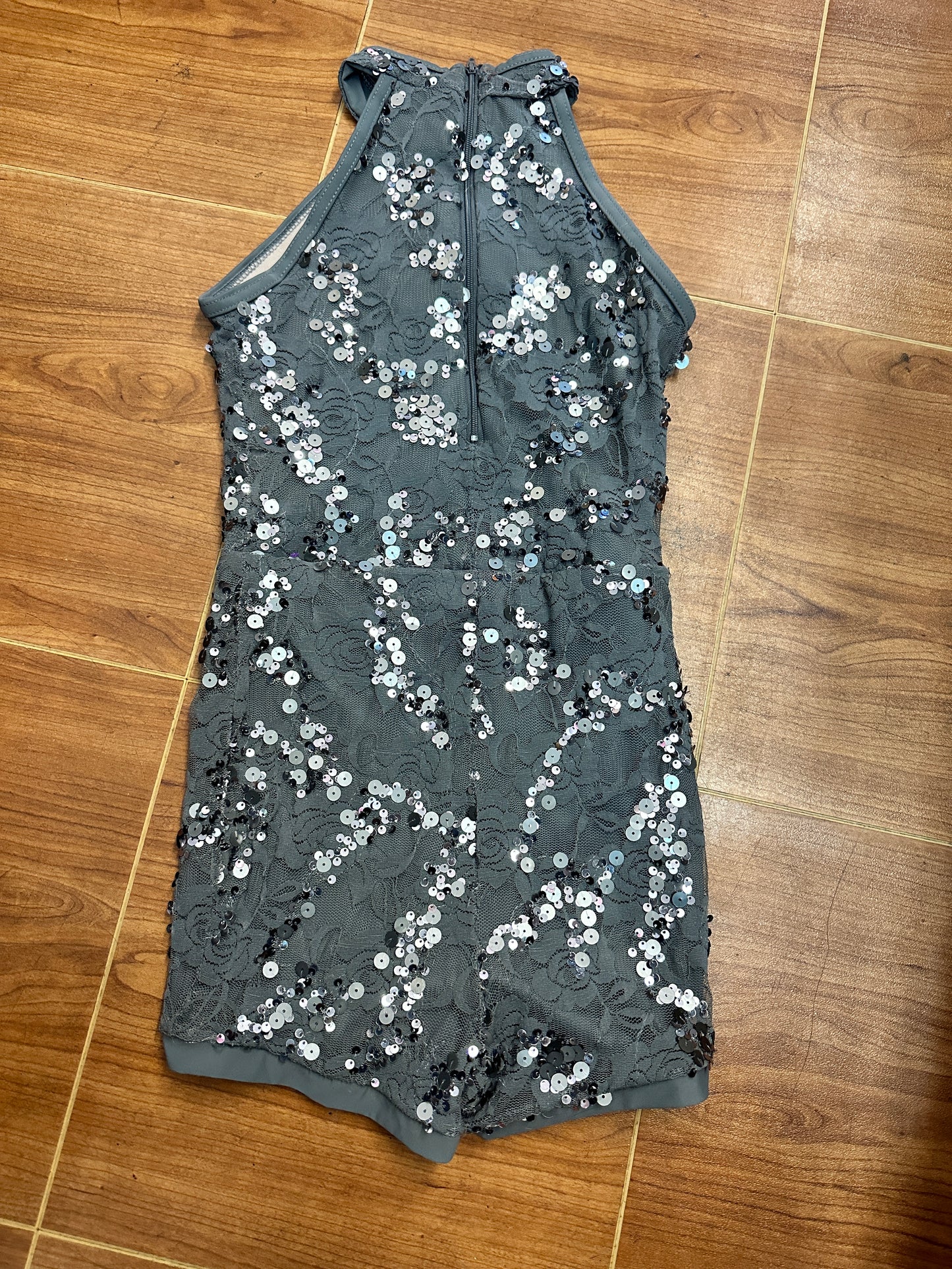 Pre-Owned Costume Balera SL10220 Medium Adult Gray