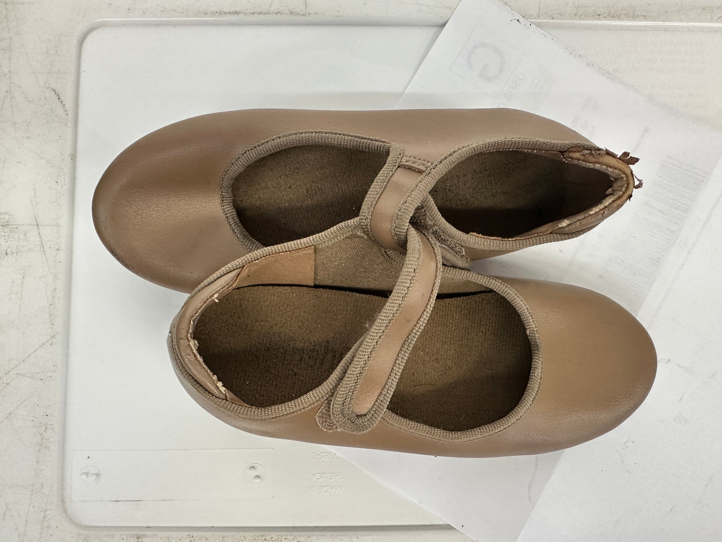 Pre-Owned Tap Shoes Danshuz 534 Girl's 12M Tan Mary Jane Easy Strap