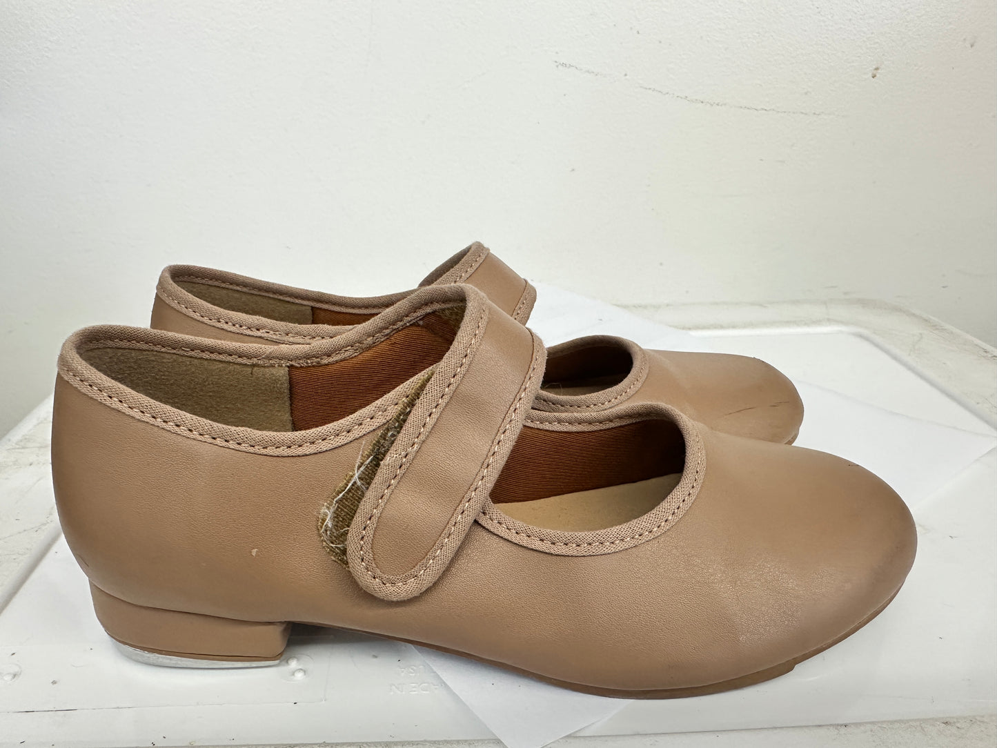 Pre-Owned Tan Tap Shoes SoDanca Child 13.5M Mary Jane Leather Loop Strap