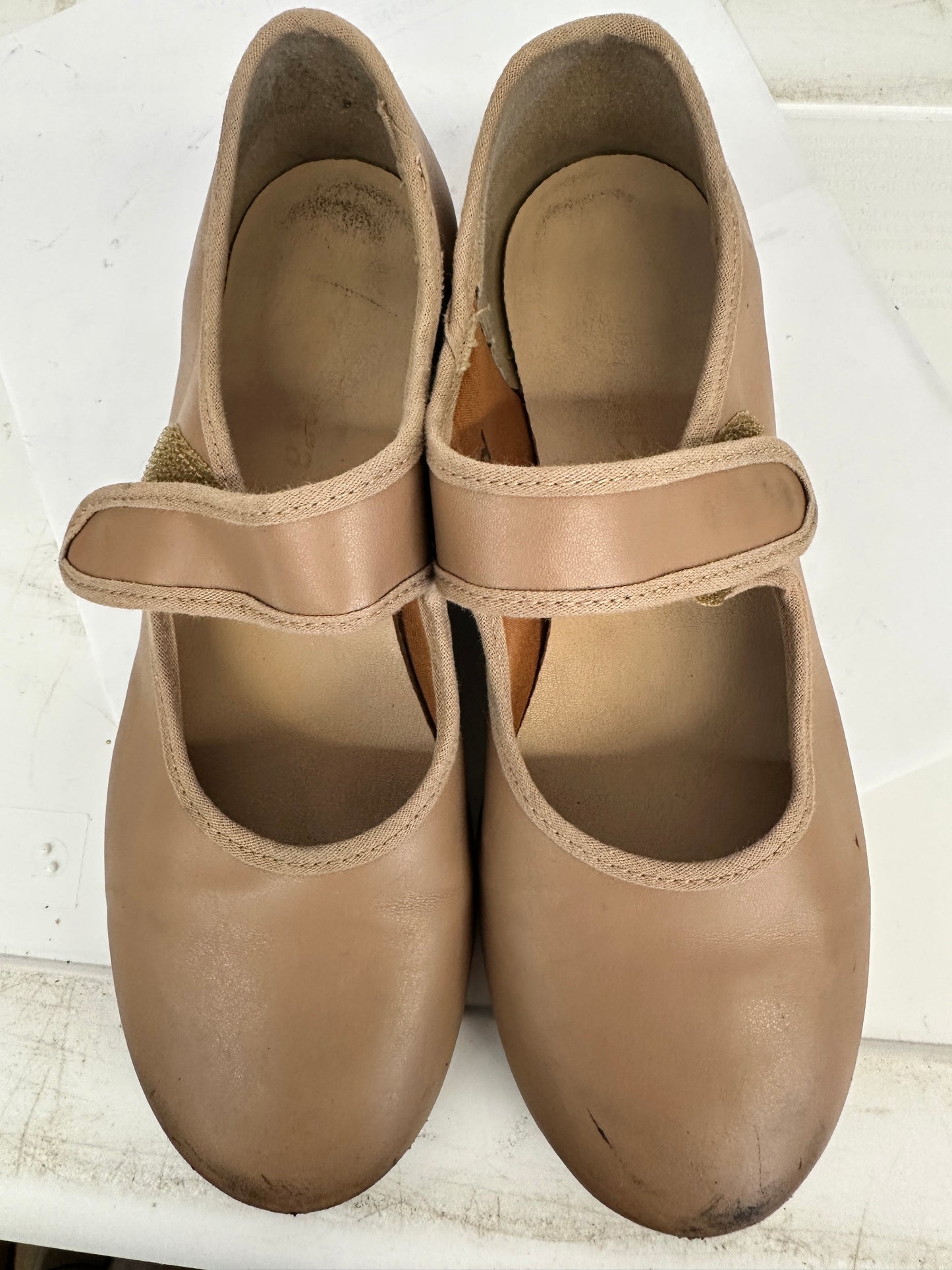 Pre-Owned Tan Tap Shoes SoDanca Youth 4.5M Mary Jane Leather Loop Strap