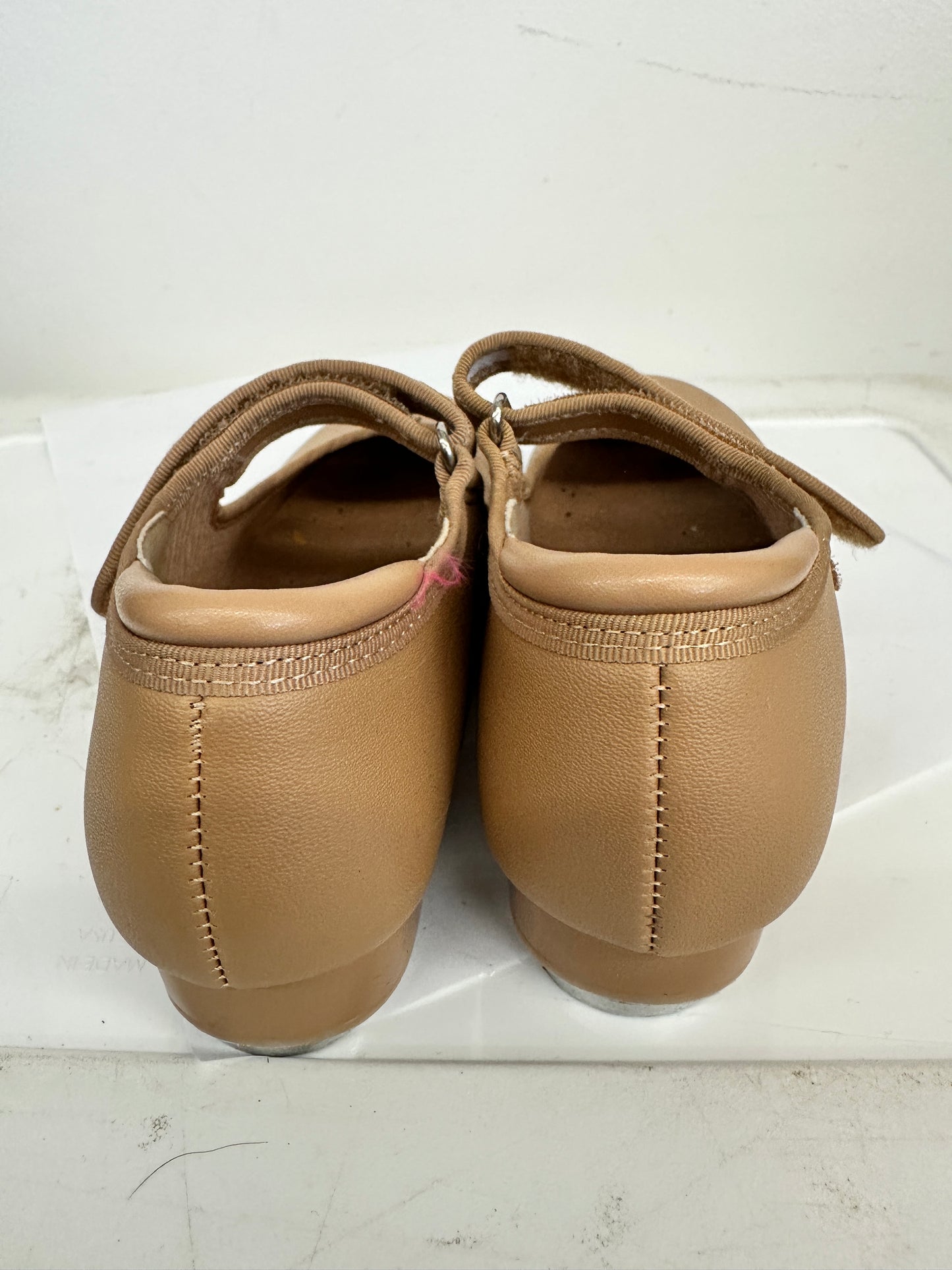 Pre-Owned Dance Tap Shoes Stelle Kids 12M Mary Jane easy Strap Tan