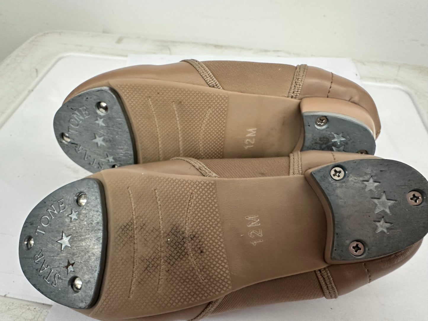 Pre-Owned Slip On Tap Shoes Danz N Motion 951 Kids 12M Tan