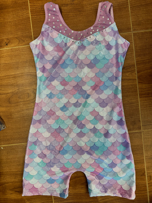 Pre-Owned Gymnastics Leotard Large Child Mermaid Sparkle Biketard Acro Jazz