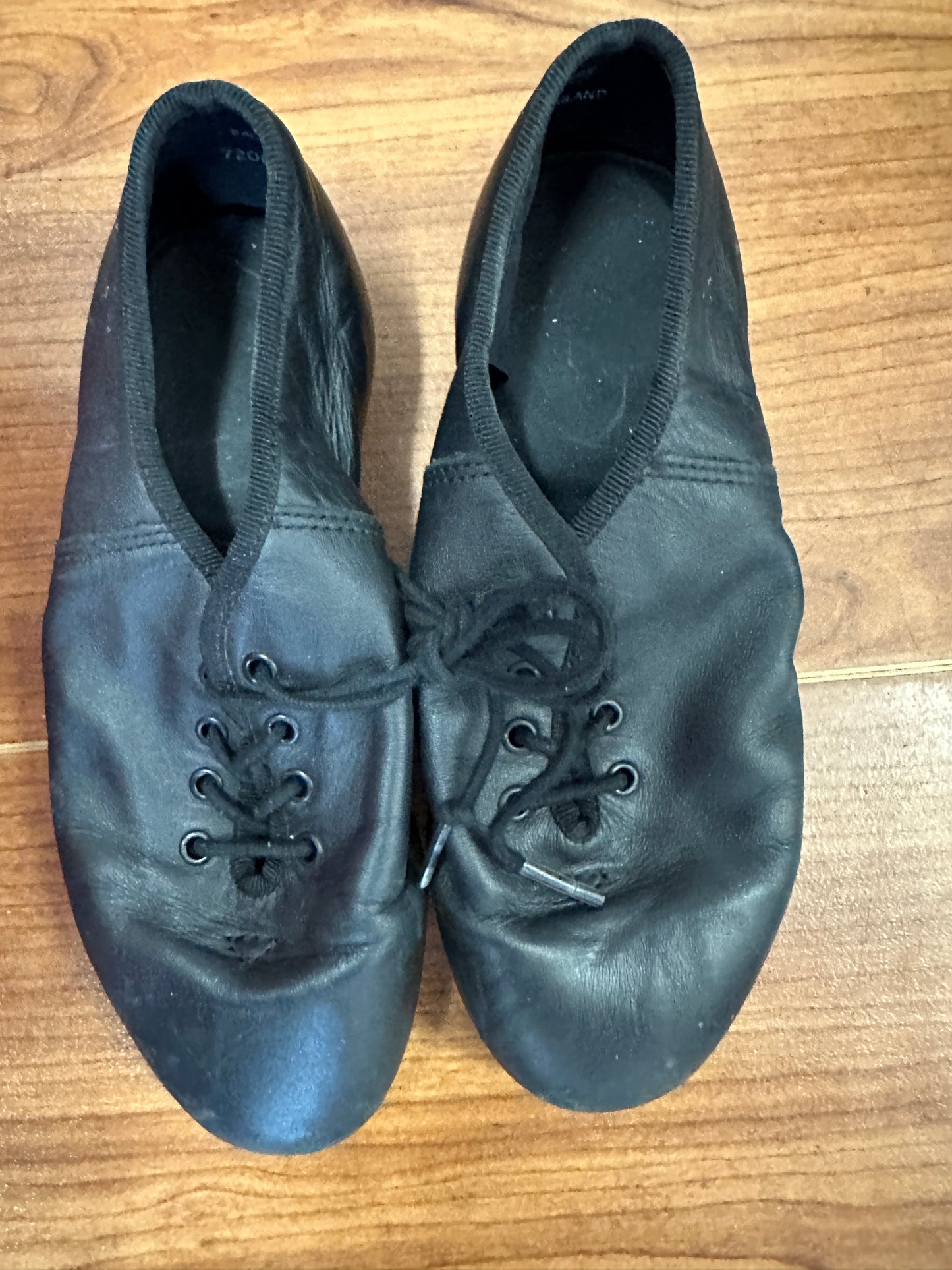 Pre-Owned Split Sole Tap Shoes Dancing Fair Youth 2M Oxford Leather