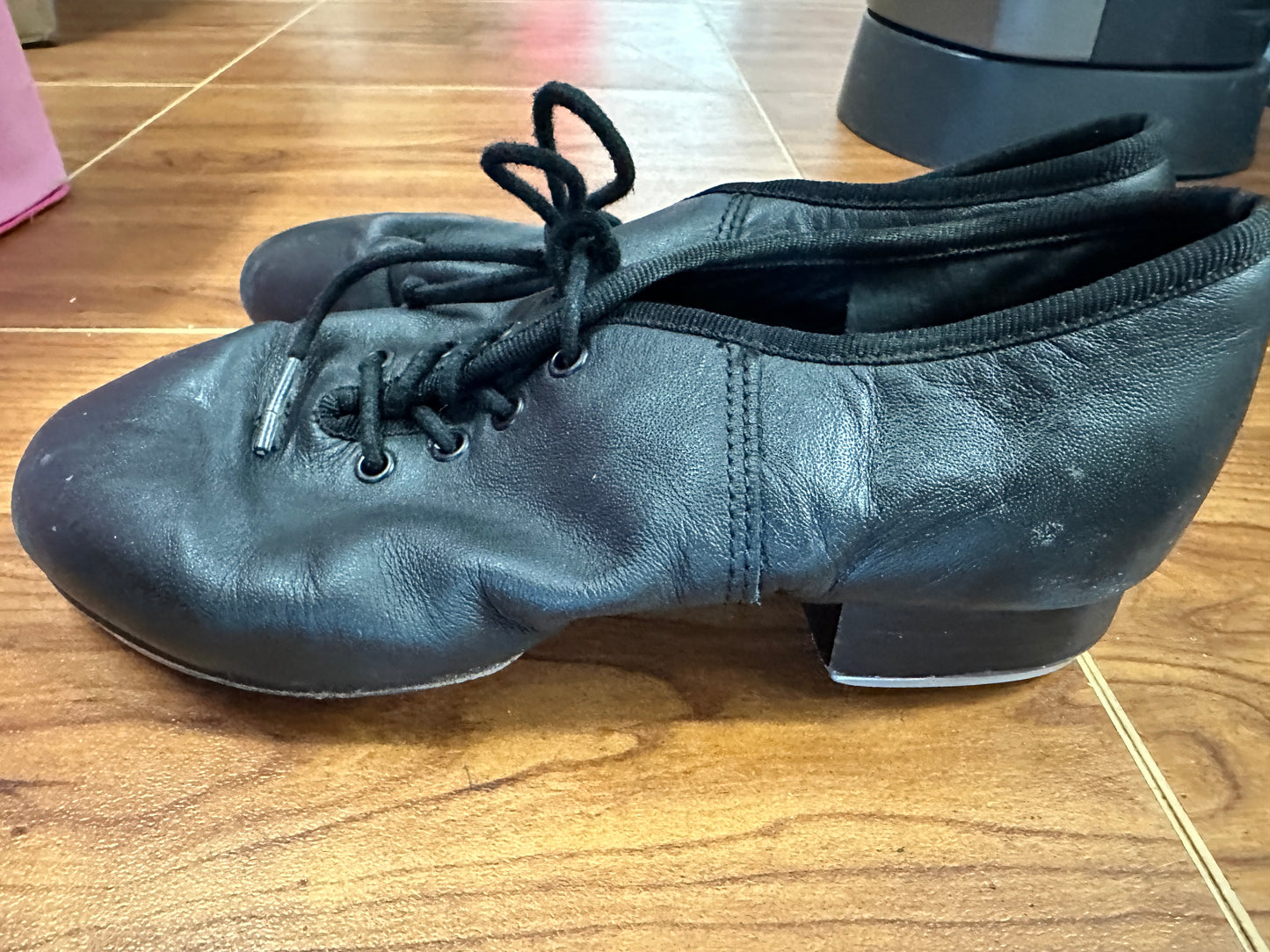 Pre-Owned Split Sole Tap Shoes Dancing Fair Youth 2M Oxford Leather