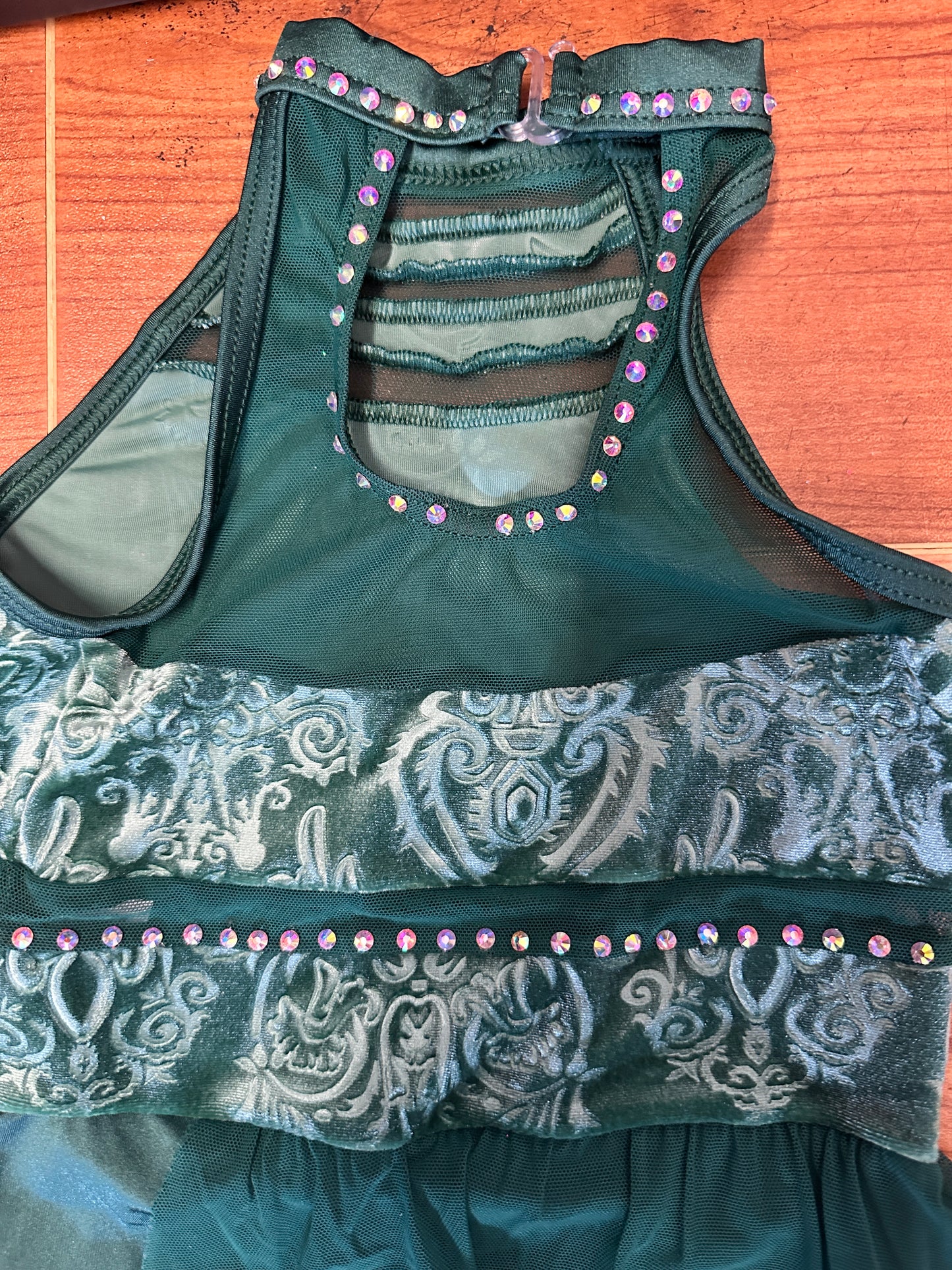 Pre-Owned Costume Weissman 11024 Small Child Green Contemporary