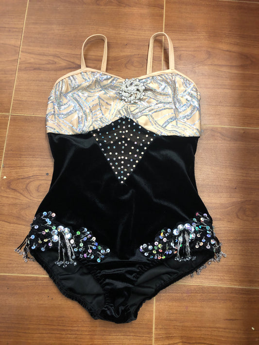 Pre-Owned Costume XS Adult Black Glamour Jazz Tap Musical Theater Fringe Sequin Velvet (Copy)