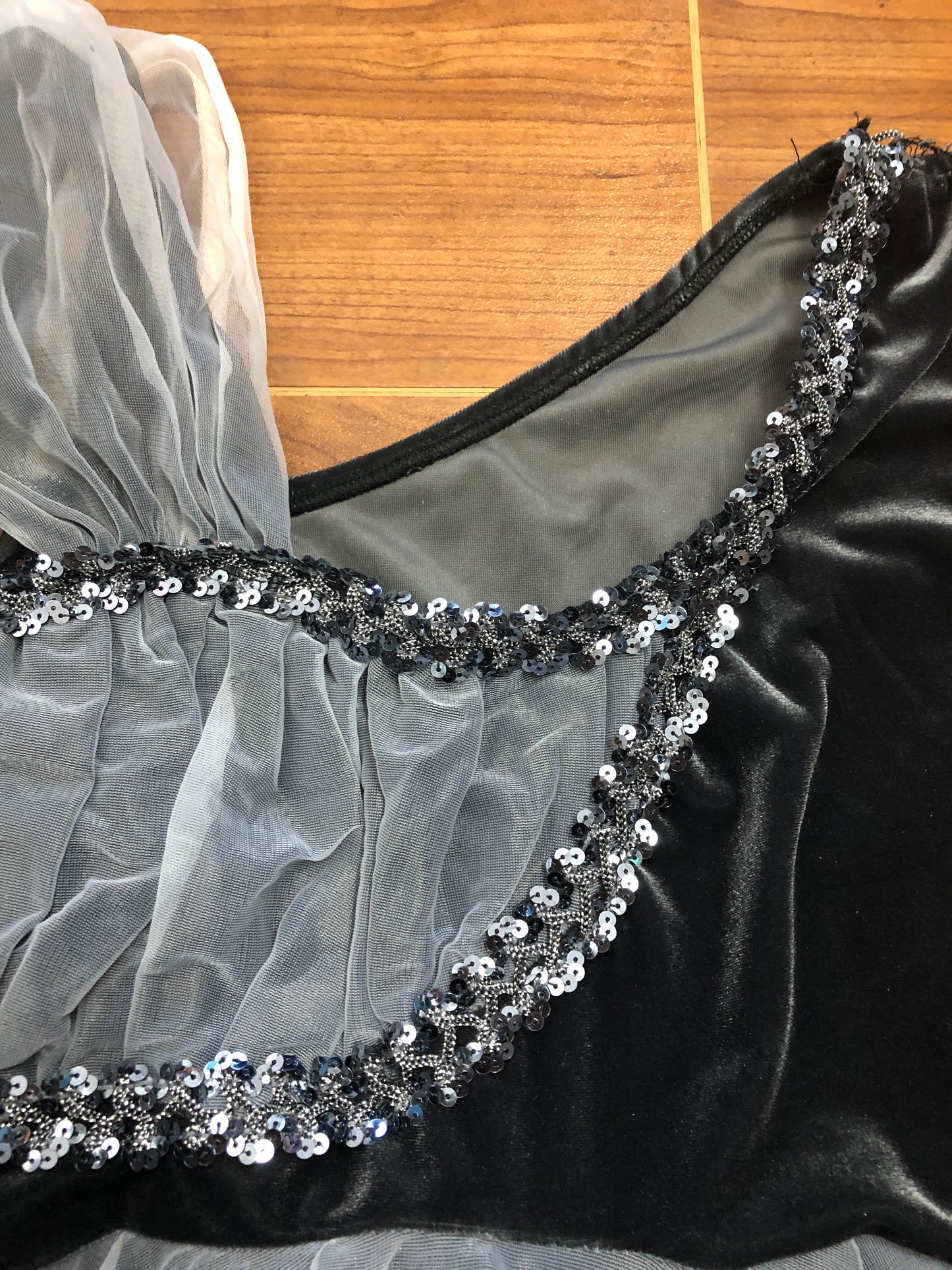 Pre-Owned Costume Large Adult Black White Dansco Lyrical Ballet Pointe Velvet Flowy Dress