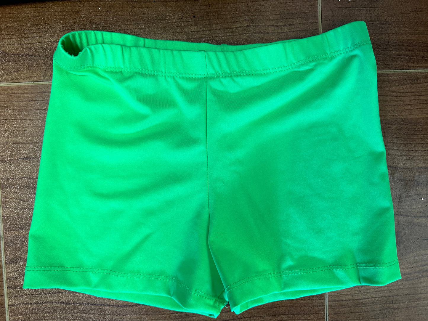 Pre-Owned Shorts Large Child Lime Green Jazz Tap Gymnastics