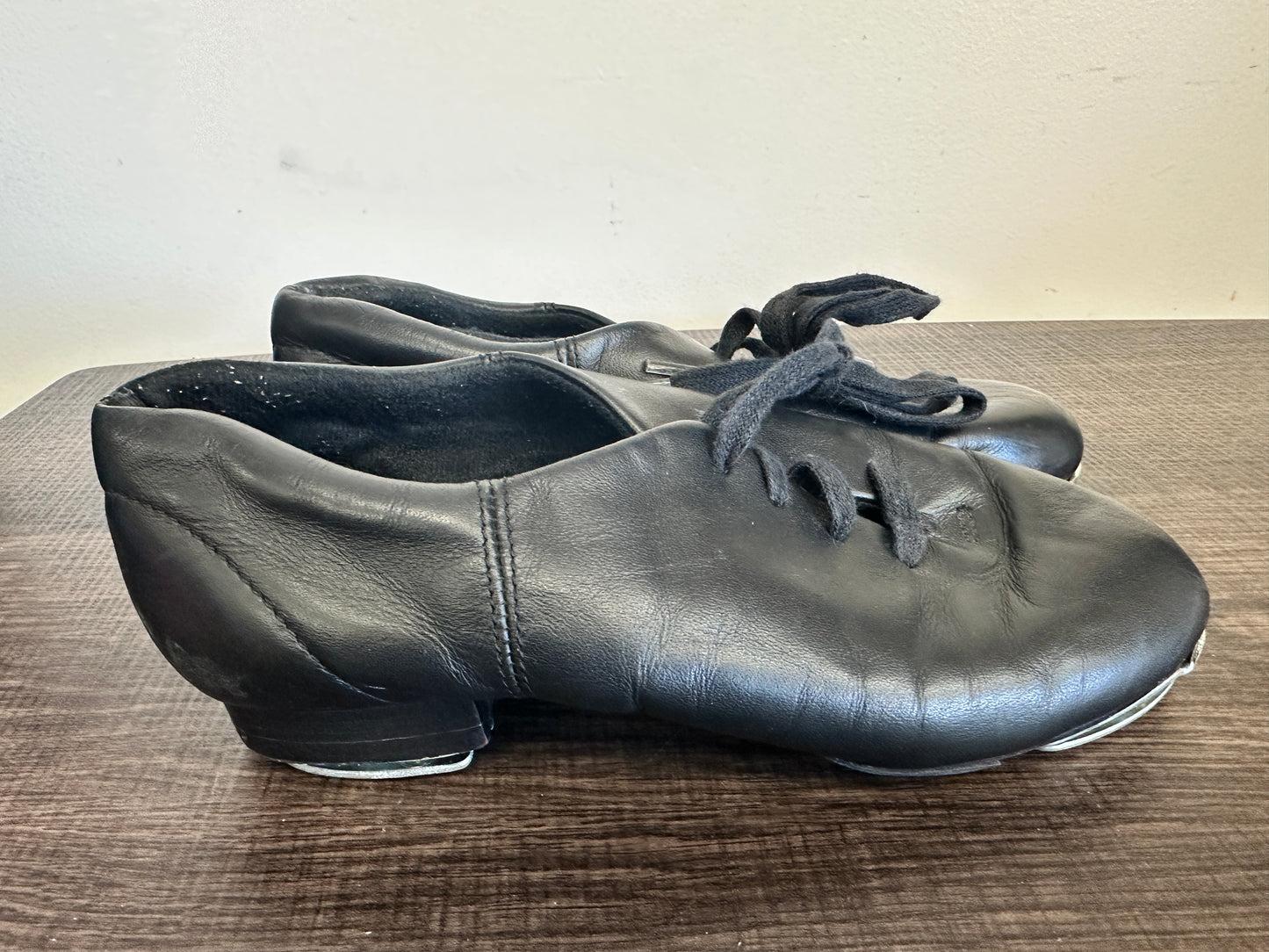 Pre-Owned Buck Clogging Shoes Steven Stompers 5M Oxford Split Sole Buck Taps