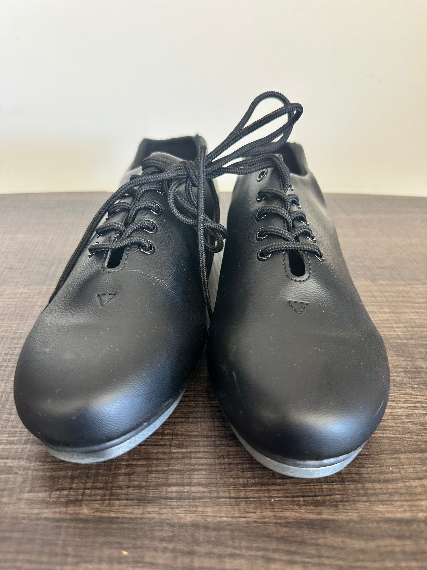 Pre-Owned Tap Shoes Danz N Motion Adult 7.5M Oxford Man Made Student