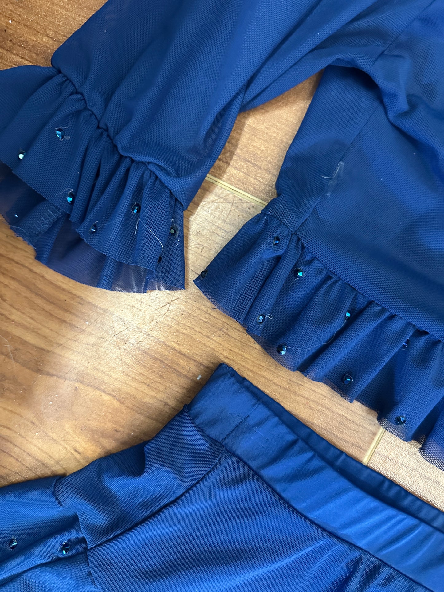 Pre-Owned Costume Small Adult Blue Weissman 17176/17134 Lyrical Contemporary Jazz 2 pc Ruffles