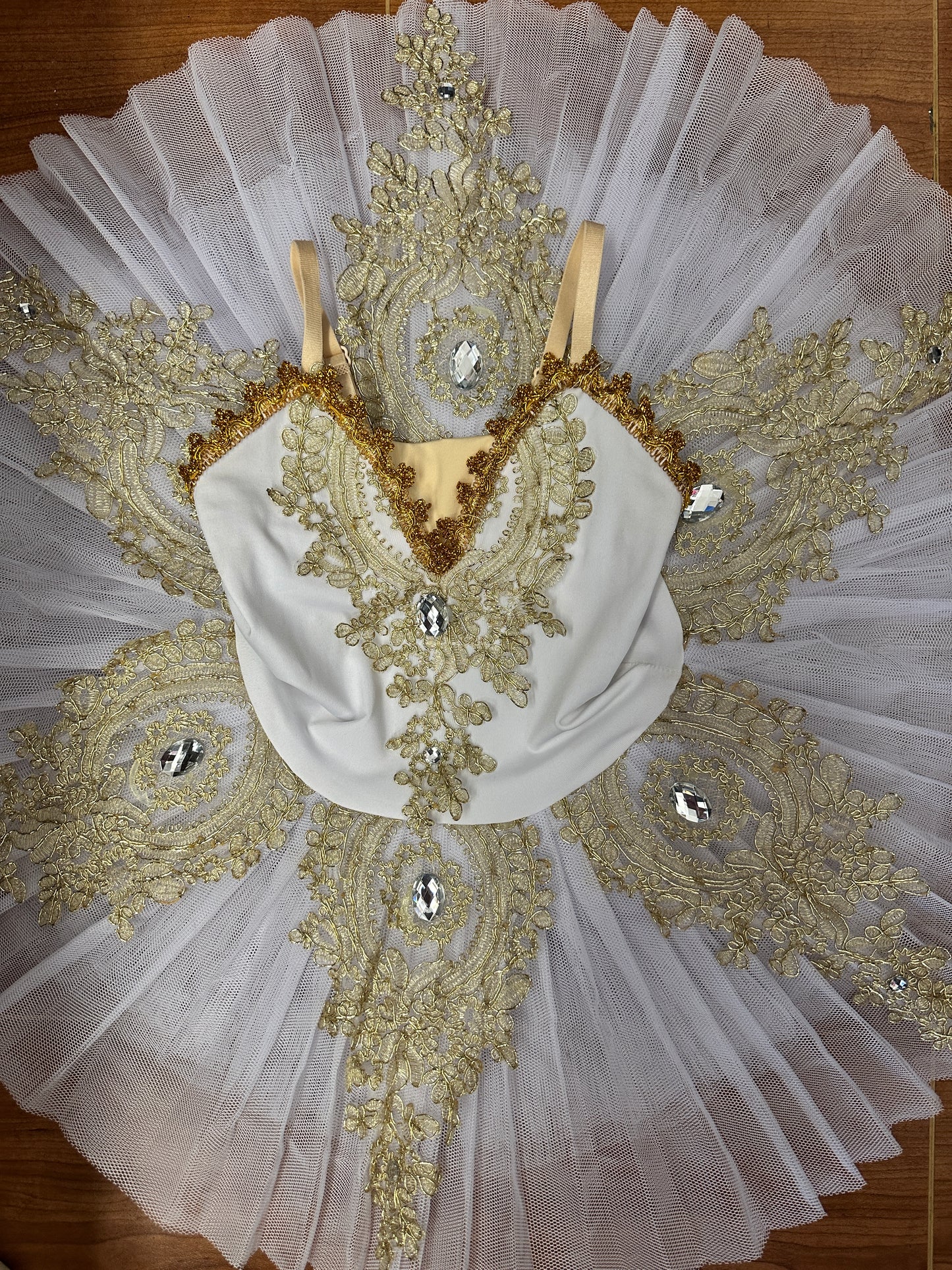 Pre-Owned Costume Intermediate Child Amazon White Ballet Pointe Swan Lake