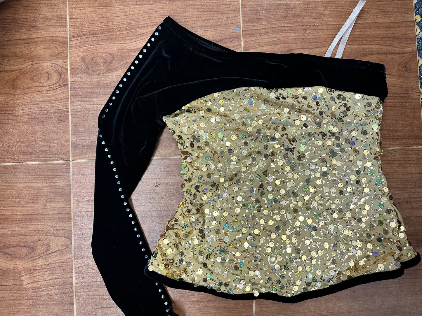 Pre-Owned Costume Top Medium Adult Gold Sequin Curtain Call J067 Jazz Team