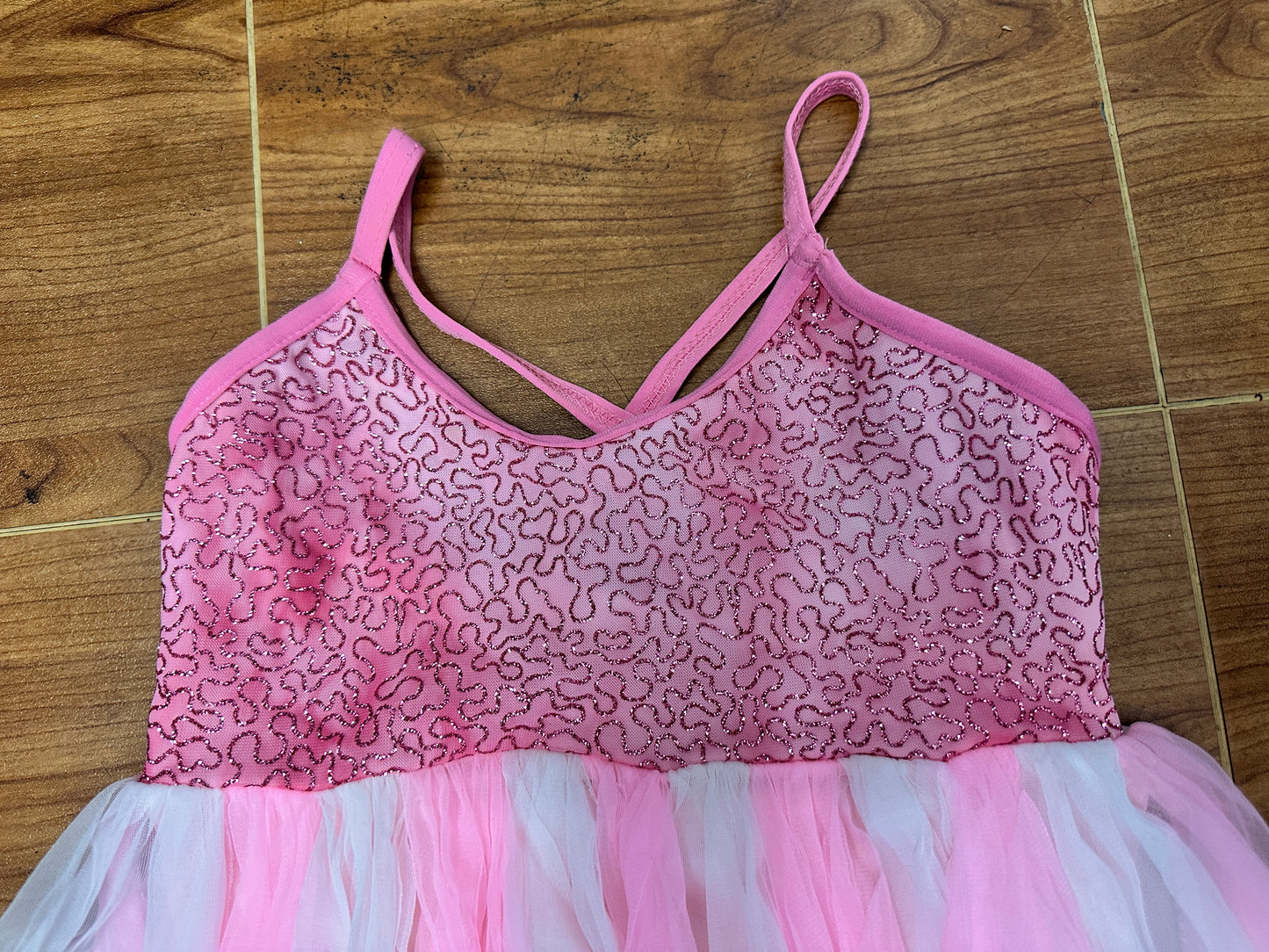 Pre-Owned Costume Art Stone 2214 Large Child Pink Contemporary