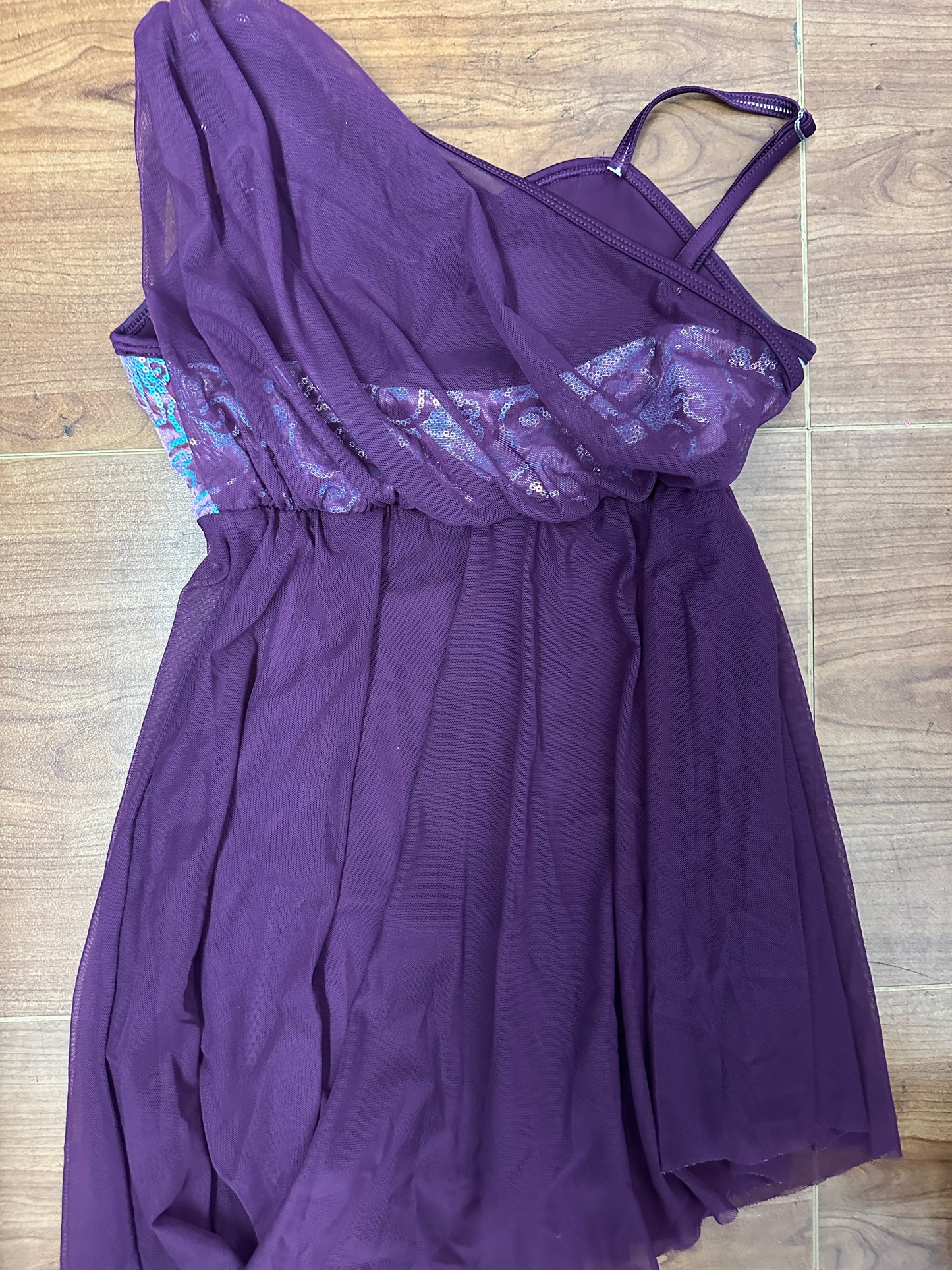 Pre-Owned Costume Medium Adult Purple Curtain Call R1441 Ballet Lyrical Contemporary Glitter Flowy Sequin