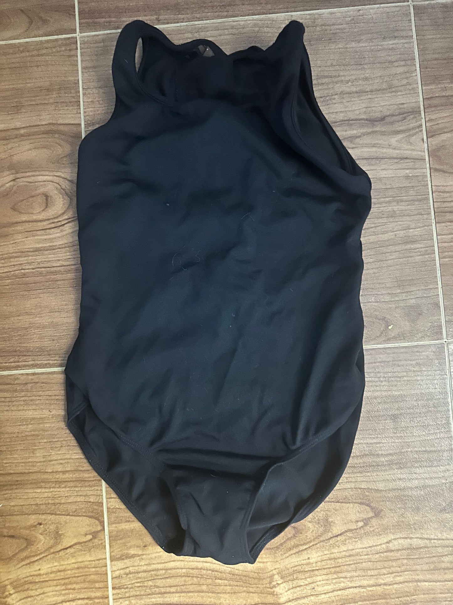 Pre-Owned Leotard Bloch Medium Child 8-10 Black Mesh Criss Cross Ballet Tap Jazz