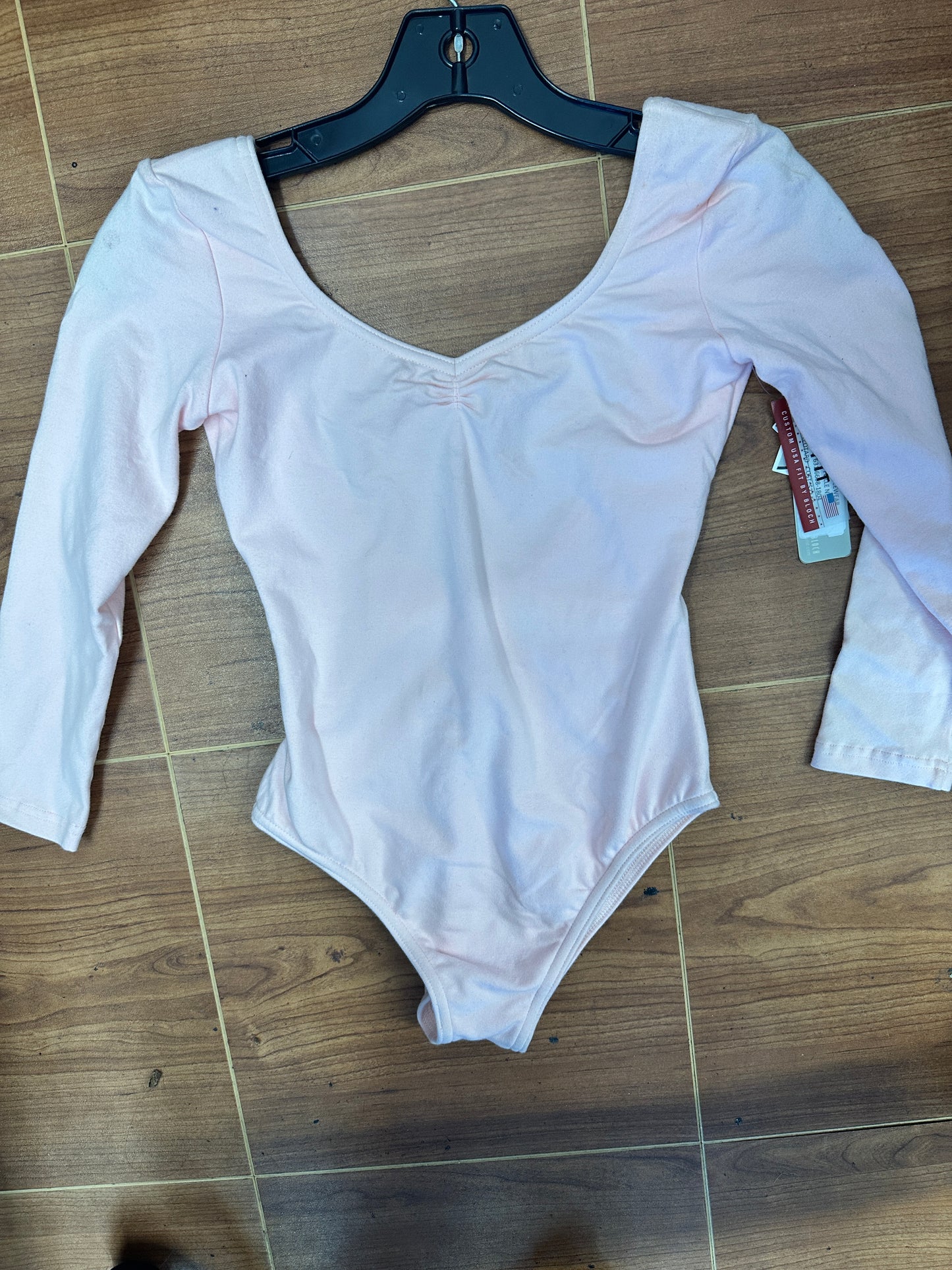 NEW Leotard Bloch Medium Adult Burgundy Short Sleeve Cotton Ballet Tap Jazz (Copy)
