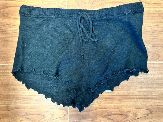New Shorts Danskin 4601 Knit Black Medium and Large Adult Hip Hop Clogging Jazz