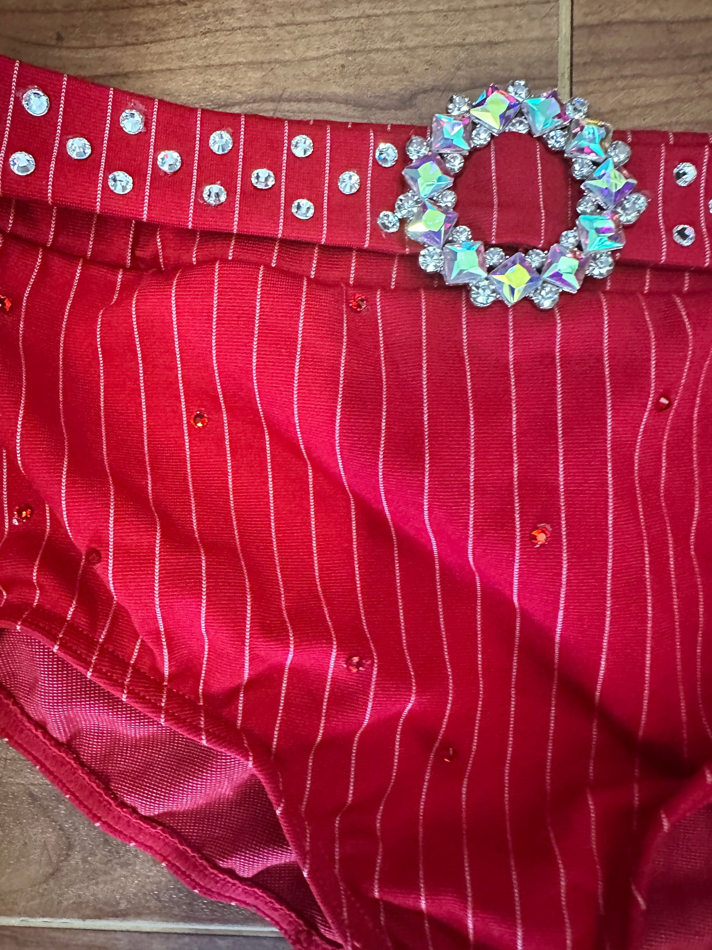Pre-Owned Costume Small Child Red Weissman 16760 Jazz Tap Musical Theater 2 pc Pin Stripes Puffy Sleeves