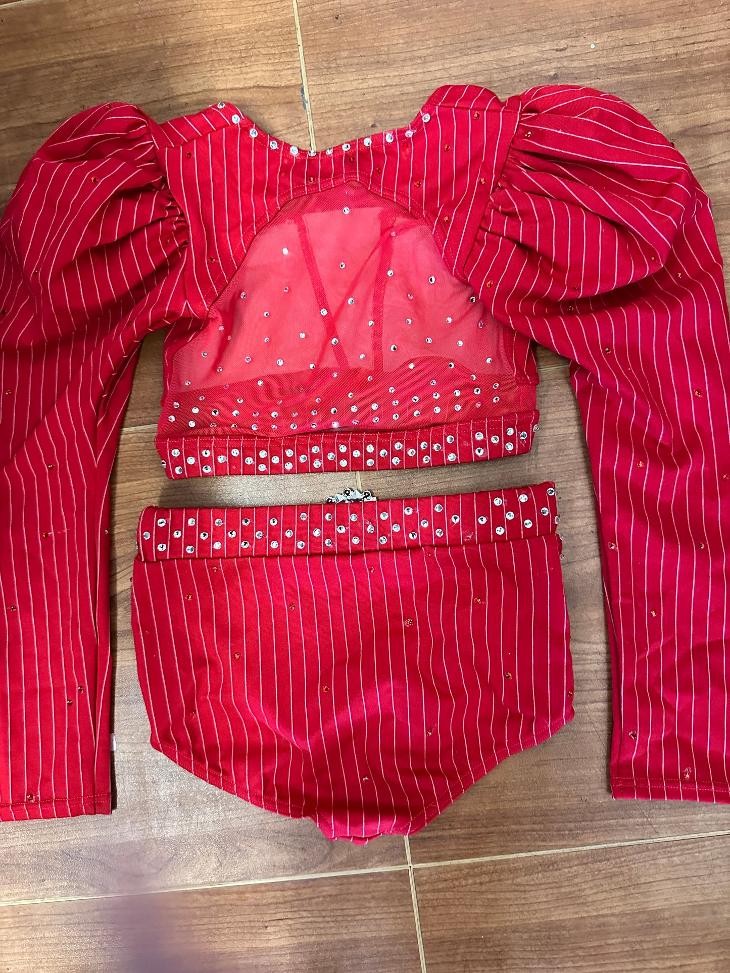 Pre-Owned Costume Small Child Red Weissman 16760 Jazz Tap Musical Theater 2 pc Pin Stripes Puffy Sleeves