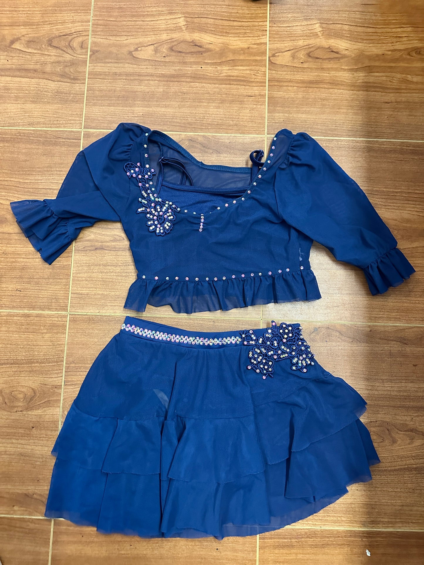 Pre-Owned Costume Large Child Blue Weissman 17176/17134 Lyrical Contemporary Jazz 2 pc Ruffles