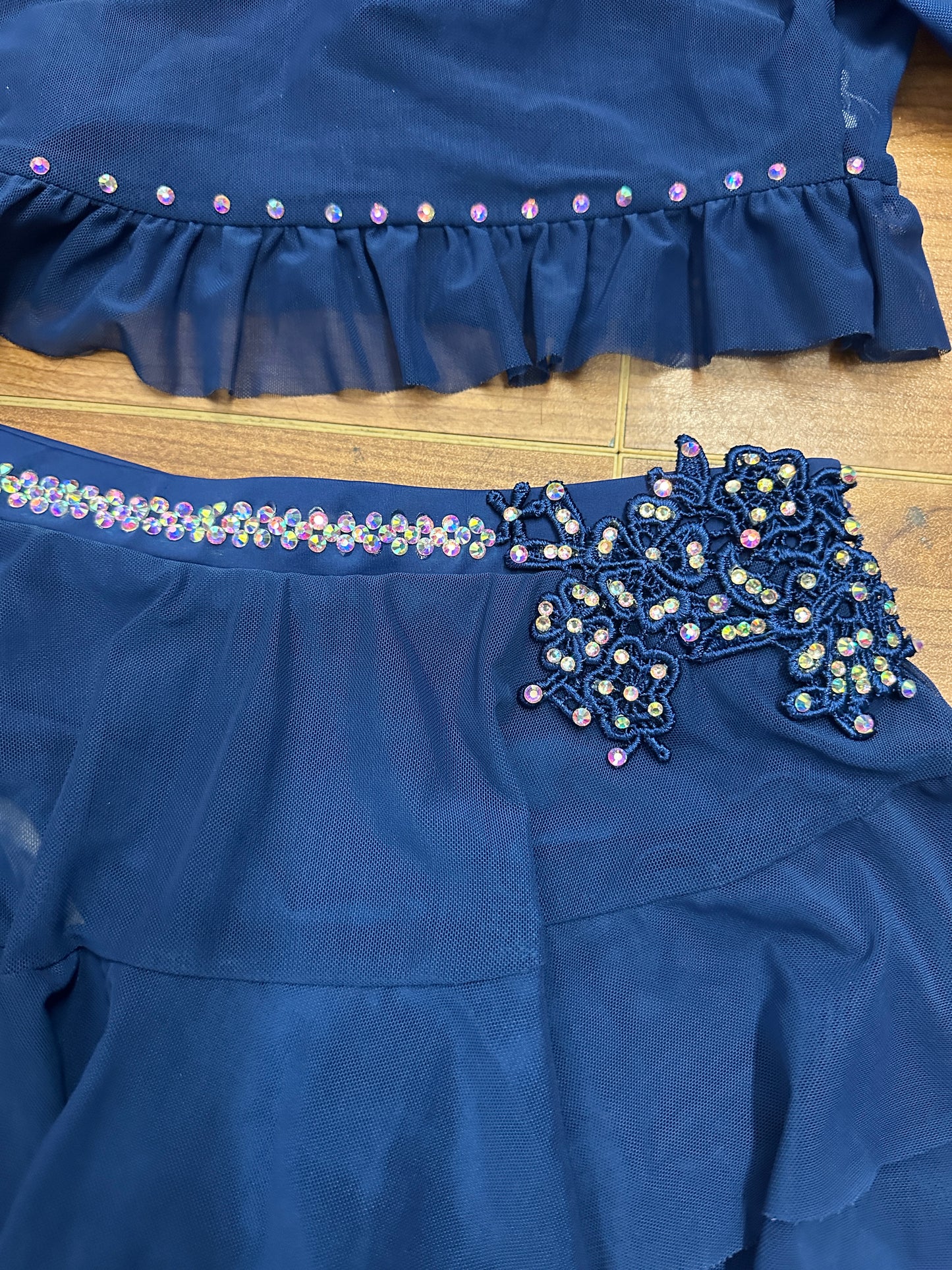 Pre-Owned Costume Large Child Blue Weissman 17176/17134 Lyrical Contemporary Jazz 2 pc Ruffles