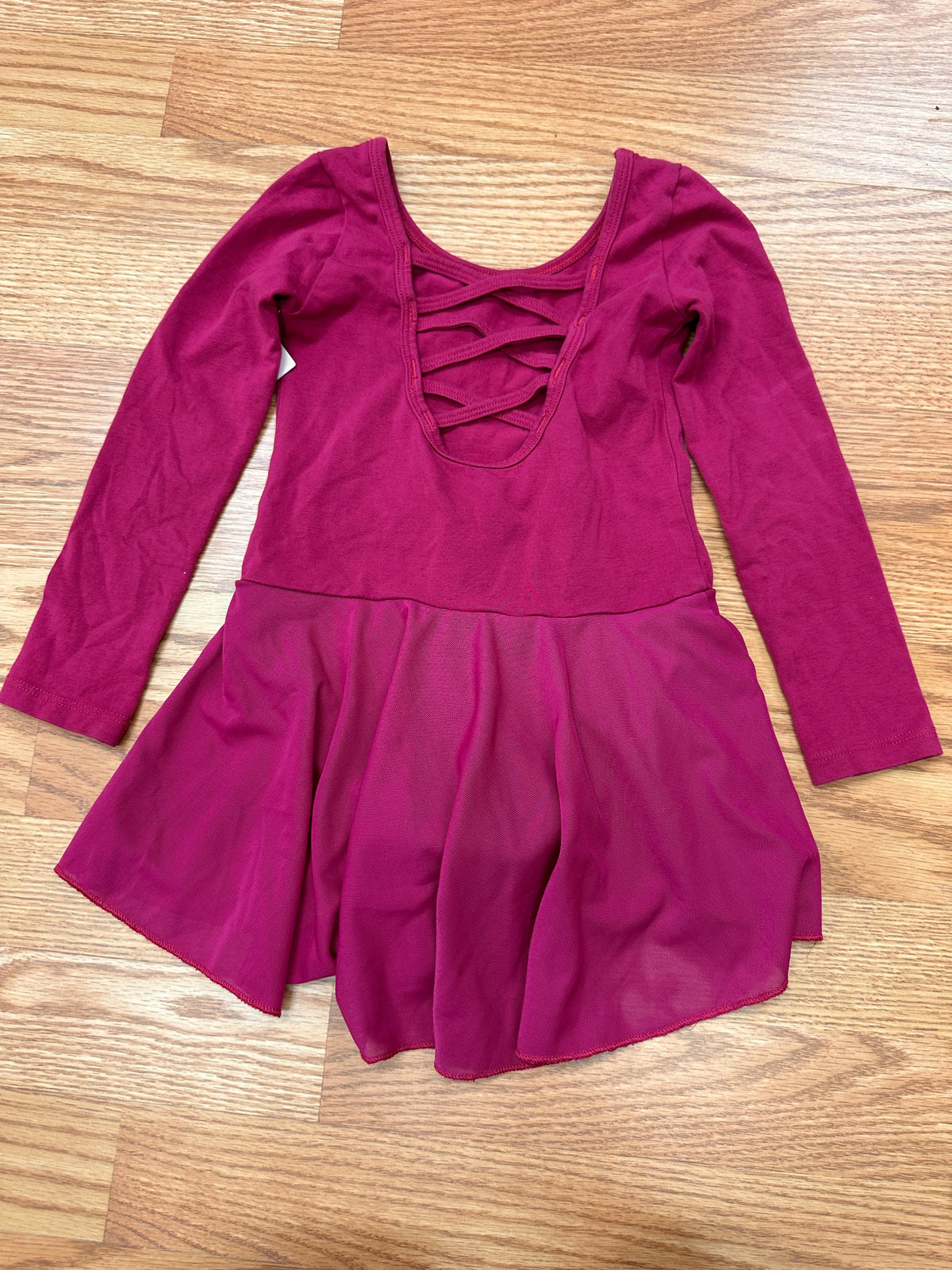 Pre-Owned Leotard Dress Small Child Plum Pink Long Sleeve Cross Back Ballet